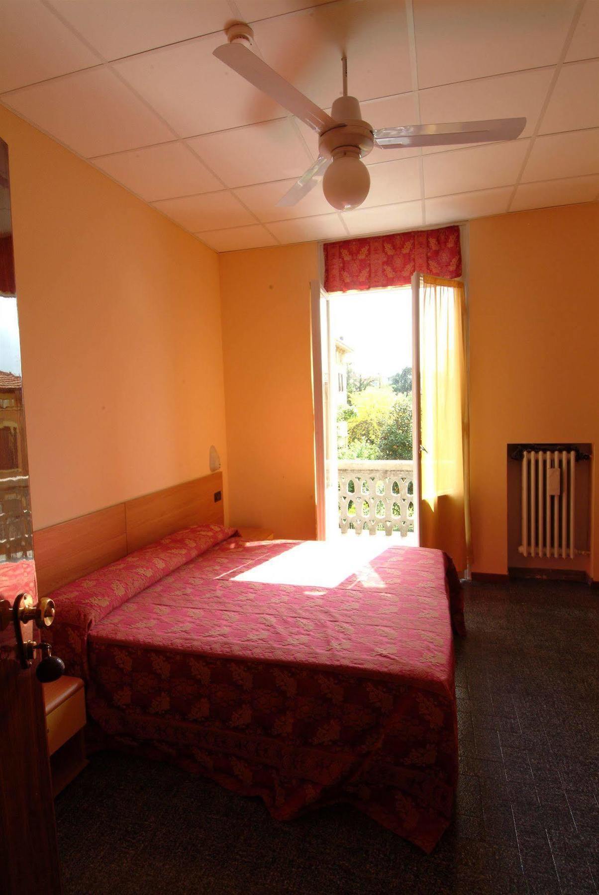 San Geminiano Hotel 2*